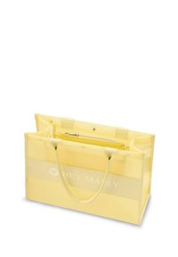 Geel transparante tote bag met dubbele handvatten, voorzien van een ritsvak en "HEY MARLY" gedrukt op de zijkant. Gladde vinyl materiaal.