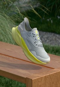 PACE - Sneakers - lime