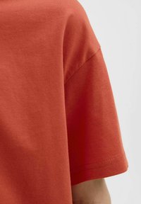 Jack & Jones Junior JORVESTERBRO SS CREW NECK NOOS - Apdrukāts T-krekls - summer fig