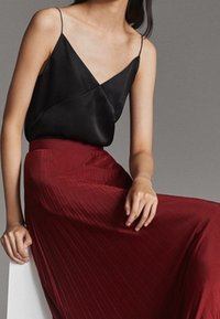 Massimo Dutti Spódnica plisowana
