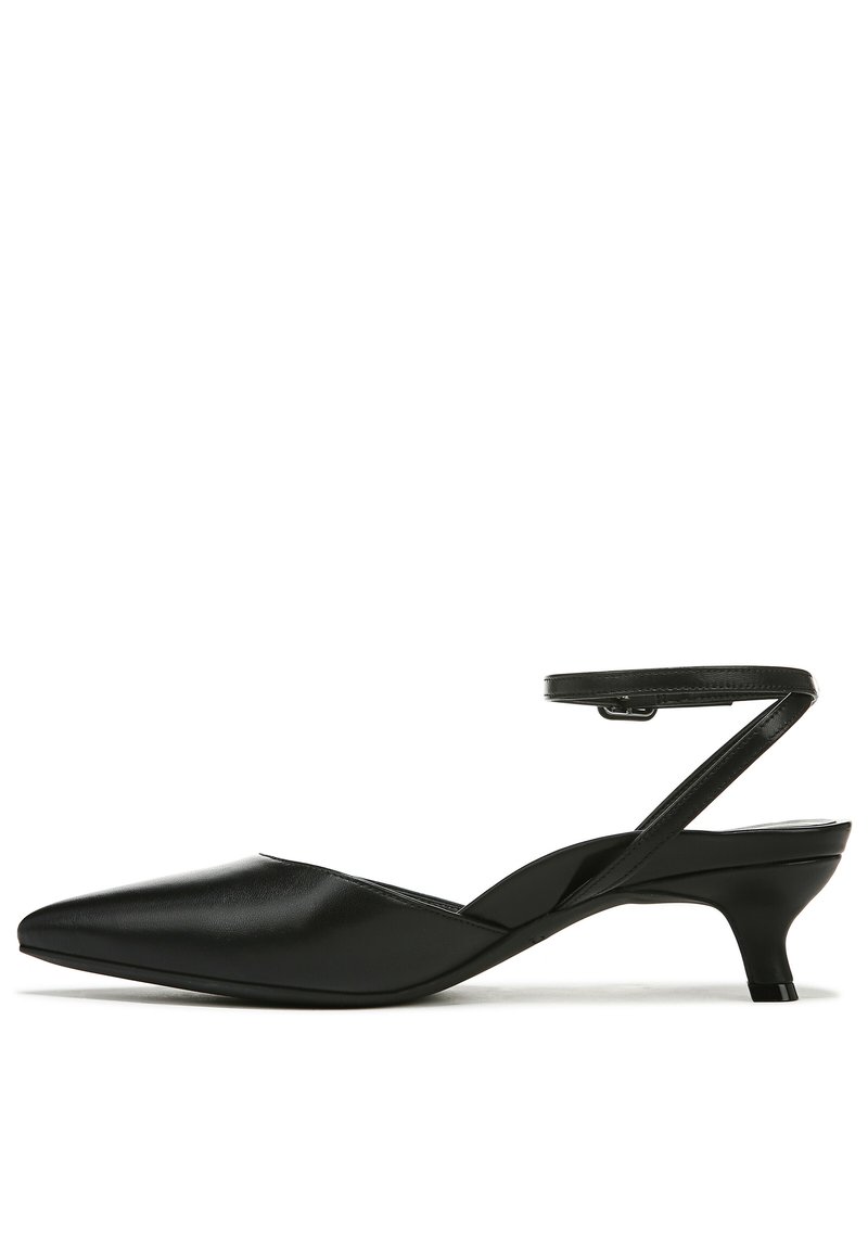 vionic black pumps