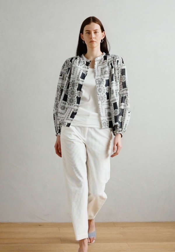 BLOUSE LONG SLEEVE PRINT - Button-down blouse3