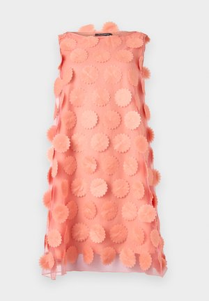 Bruuns Bazaar, SALACCA WEGA DRESS - Robe de soirée - peachy