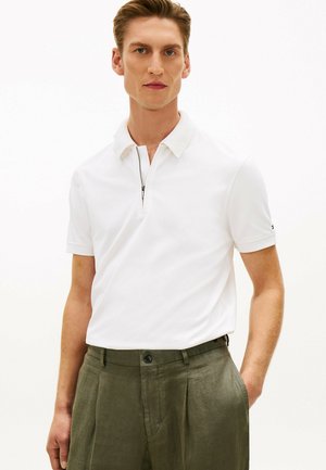 PERFORMANCE SMART CASUAL REGULAR FIT  - Polo - ivory white