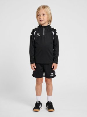 Hummel, CORE 2.0 - Shorts - black white