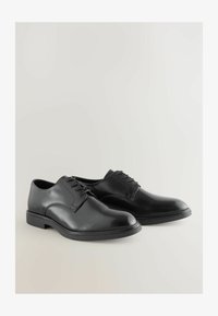 Selected, black