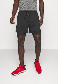 ICANIWILL STRIDE - Shorts 2 en 1 - black