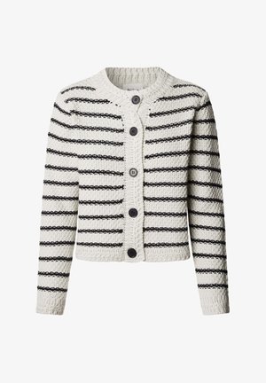 Cardigan tricoté en blanc avec des rayures horizontales noires. Il présente un col rond, des manches longues et cinq grands boutons foncés à l'avant.