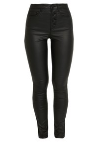 Pantalones de cuero sintético negros con cintura alta, cierre frontal de cinco botones y dos bolsillos delanteros. Diseño ajustado con una textura suave y brillante.