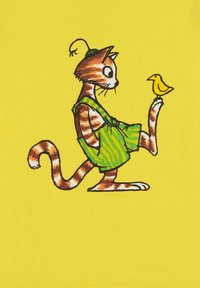 Tecknad katt med orange ränder, klädd i en grönrandig outfit och en grön hatt, som håller en liten gul fågel på sin tass, på en gul bakgrund.