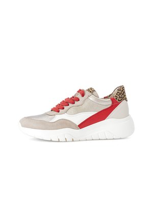 Trainers - rot