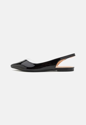 Slanke sorte slingback-ballerinaer i laklæder med spids tå og klare accenter. Glat overflade, lav hæl, minimalistisk design.