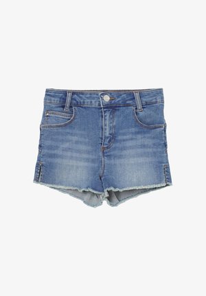 Pantaloncini di jeans blu con orli sfilacciati, bottone e cerniera sul davanti, passanti per cintura, tasche frontali e taschino portamonete, e spacchi laterali.