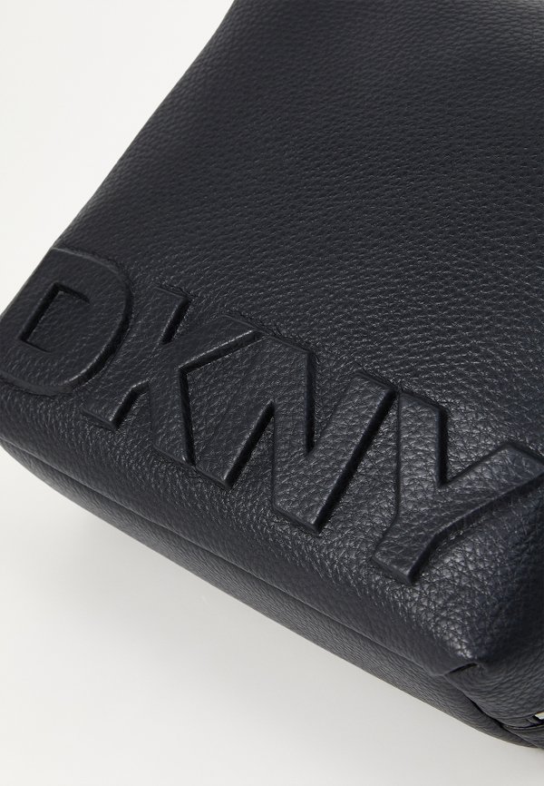 ZIA HOBO - Cross body bag3