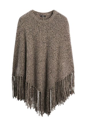 Poncho lavorato a maglia in una miscela di marroni e grigi, con scollo rotondo e orlo sfrangiato che aggiunge texture e profondità.