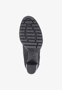 Marco Tozzi Botas para la nieve - black