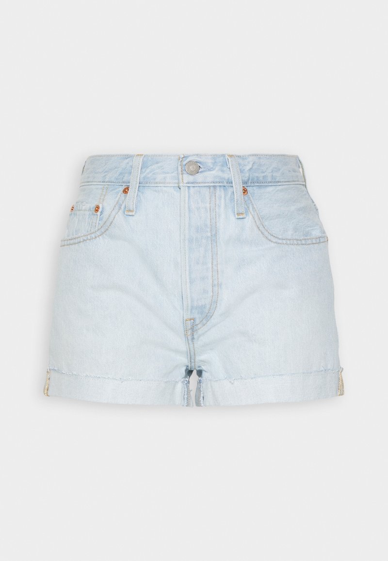 Lichtblauwe denim shorts met een hoge taille, voorzien van vijf zakken, koperkleurige hardware en een rafelige zoom.