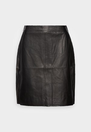 Jupe crayon en cuir noir avec une texture lisse, taille haute et design épuré. Elle présente des lignes nettes et aucun matériel visible.