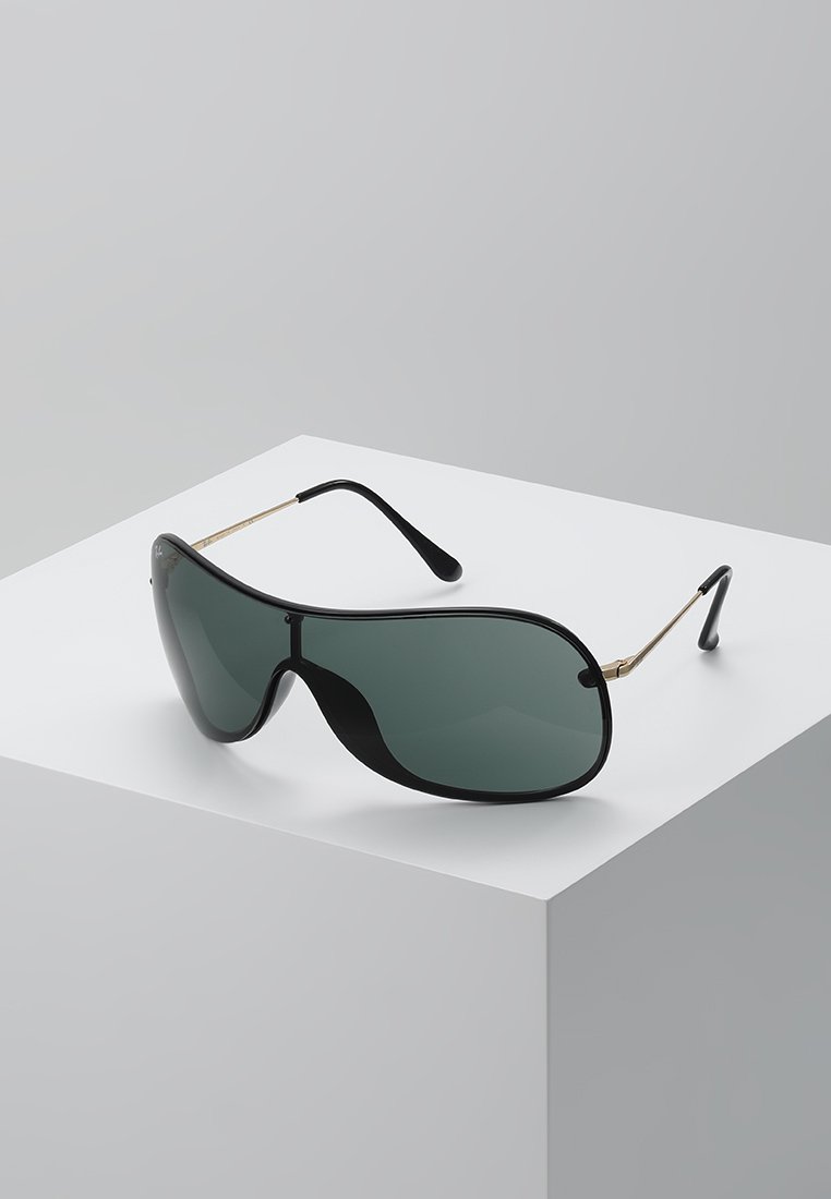 ray ban 135mm