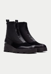Hispanitas FLORENCIA - Botines de cuña - black