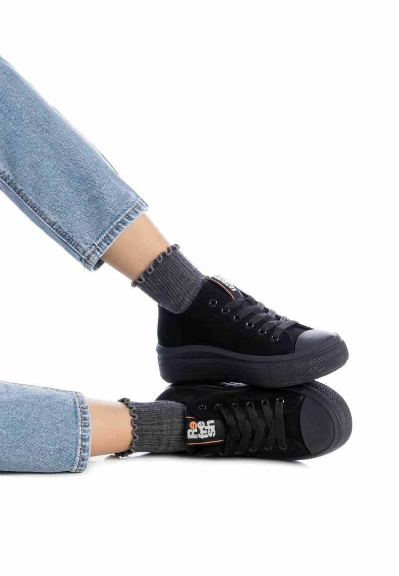 Refresh Zapatillas - black