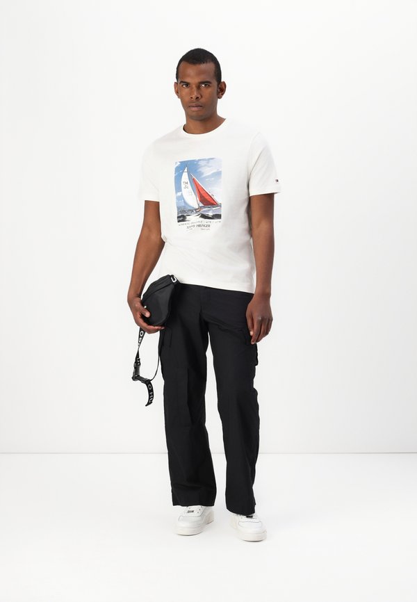 COLOR PHOTO PRINT TEE - Print T-shirt - ivory petal3