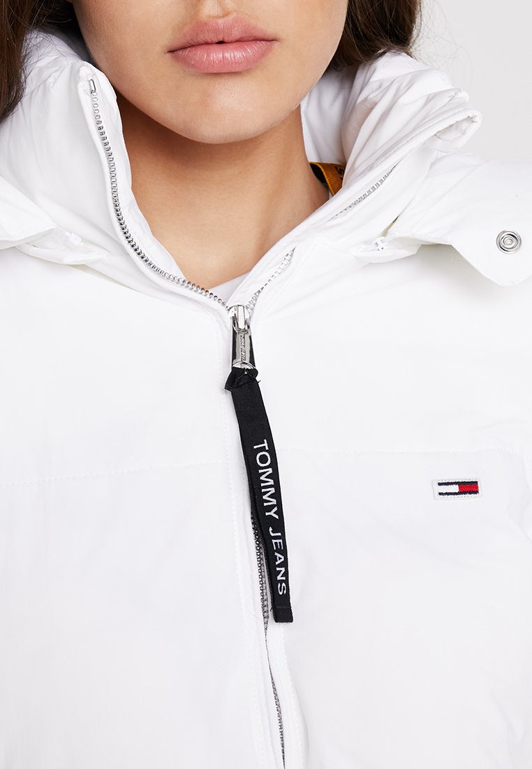 tommy jeans white jacket