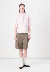 Thumbnail Image 2