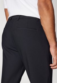 Samsøe Samsøe Tygbyxor - dark blue