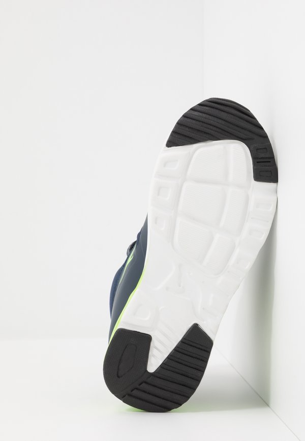 KX HYDRO - High-top trainers3