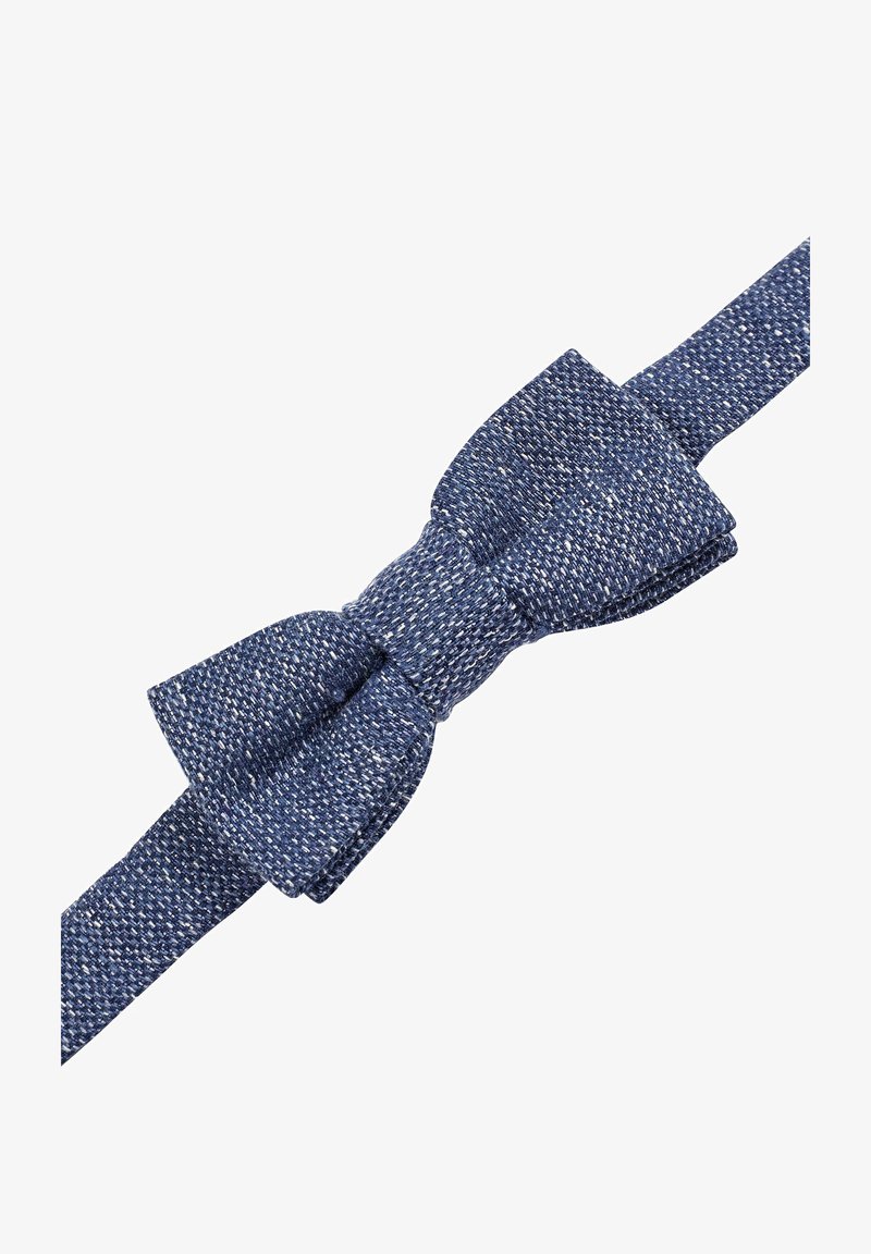 Eton Pre-Tied Velvet Bow Tie Black | Man Eton Pre-Tied Velvet Bow Tie Black | Man