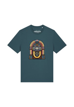 Dunkelgrünes T-Shirt mit einer bunten Retro-Jukebox-Grafik, die mittig auf der Brust platziert ist.