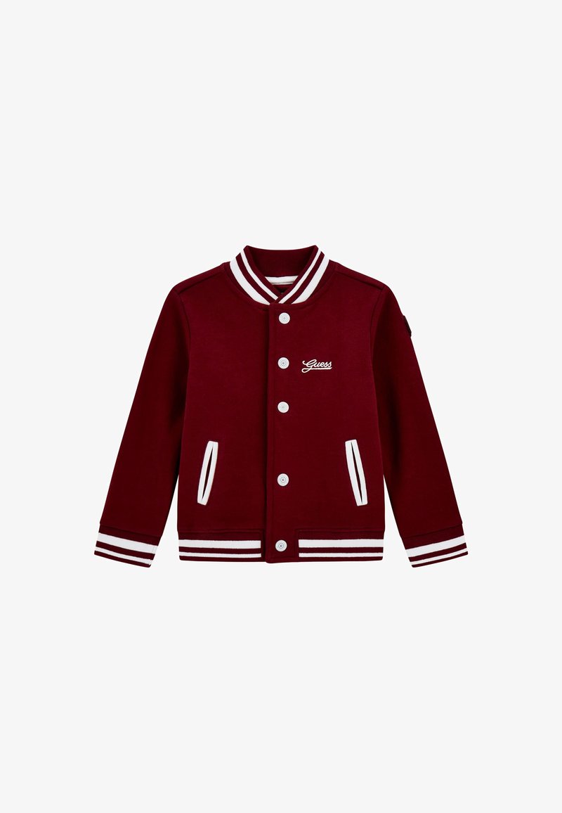 Giacca varsity borgogna con colletto, polsini e orlo a righe bianche. Presenta chiusura con bottoni e due tasche frontali. Logo "Guess" ricamato sul petto.