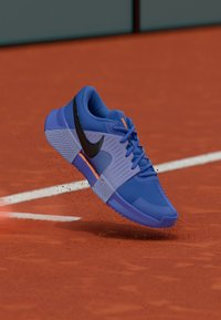 Pasirinkta, sapphire/black/light thistle