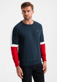 Ombre Sweatshirt - blue white red