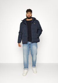 Lyle & Scott WADDED JACKET - Casaco de inverno - dark navy