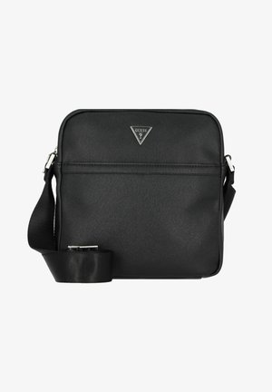 Borsa a tracolla nera in materiale sintetico con una finitura lucida, dotata di un logo triangolare frontale, tracolla regolabile e chiusura con zip.