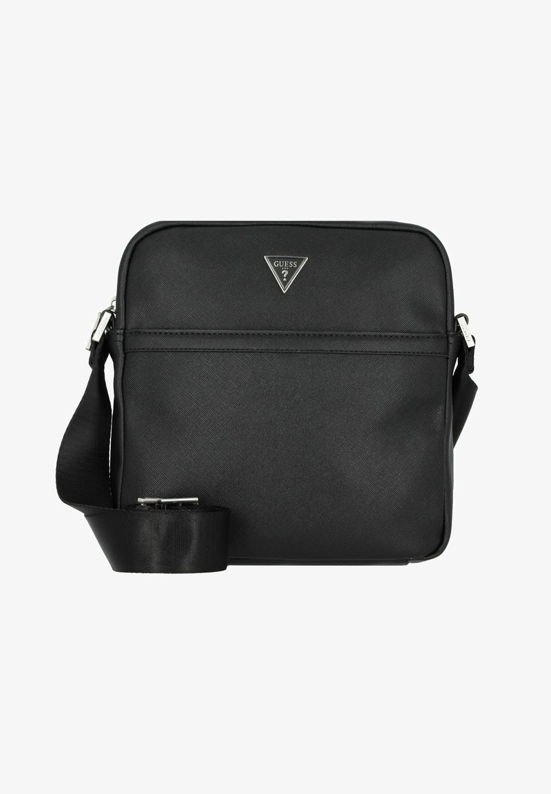 Bolsa transversal sintética preta com uma textura brilhante, apresentando um logotipo triangular frontal, alça ajustável e fecho com zíper.
