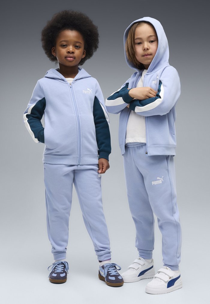 PUMA ESSENTIALS COLOURBLOCKED TRAININGSANZUG MIT KAPUZE UNISEX SET - Tracksuit - chambray blue