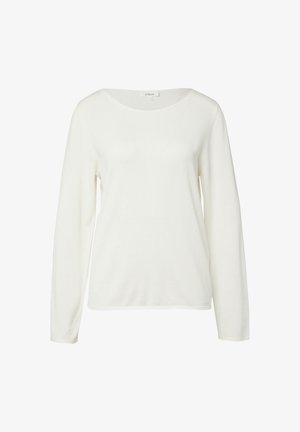 Chemise blanche à manches longues en tissu doux, avec un col rond large et une coupe décontractée. Détail de couture sur les manches et l'ourlet.