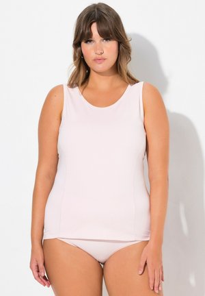 Débardeur rose clair avec un col rond et de larges bretelles, associé à un bas de bikini assorti. Tissu lisse avec un design ajusté.