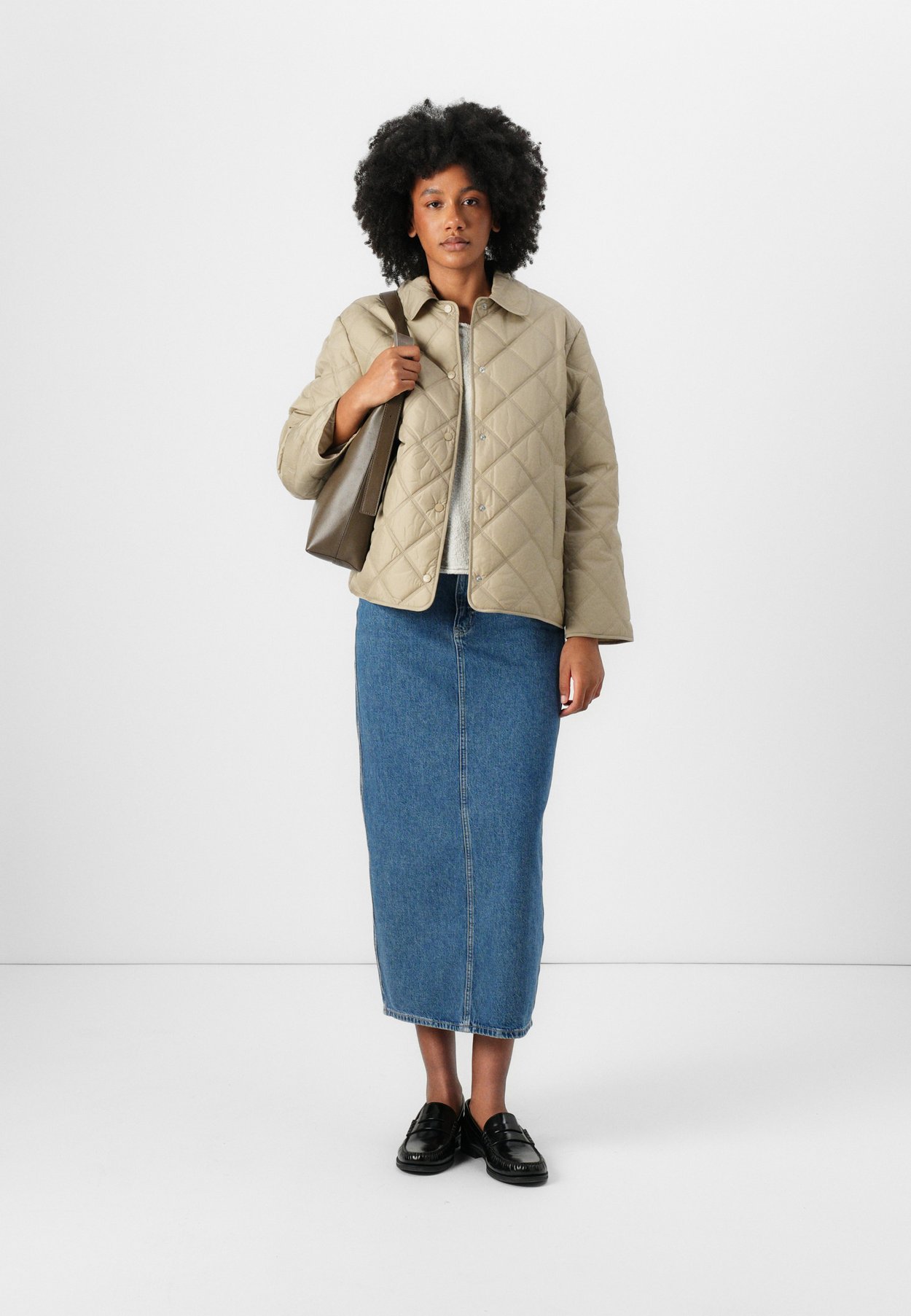 QUILTED JACKET WITH COLLAR