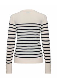 Crème trui met marineblauwe horizontale strepen, lange mouwen, ronde halslijn en knoopaccenten op de boorden. Zachte gebreide textuur overal.