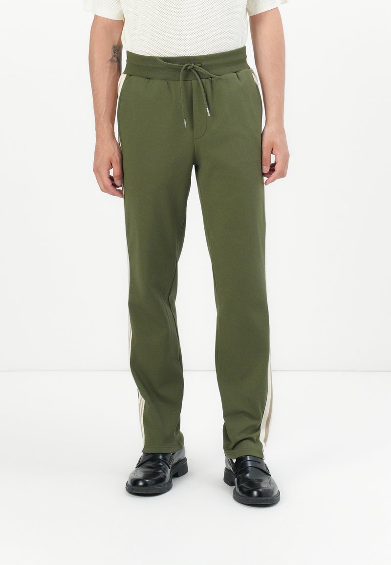 Les Deux Trainingsbroek olijfgroen