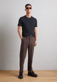 Esprit 2 PACK - Pamata T-krekls - black