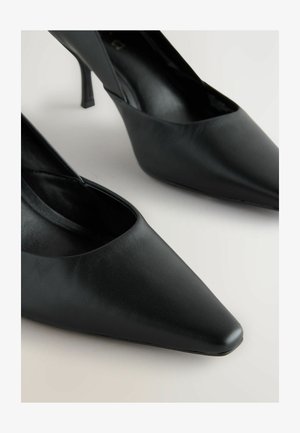Next, REGULAR FIT - COURT - Pumps - black