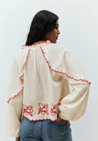 Thumbnail Image 2