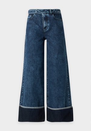 Emporio Armani, POCKETS PANT - Дънки с прав крачол - medium blue denim