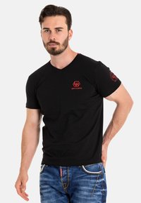Unausgewählt, black