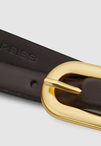 Reiss CHAYA THIN ELONGATED BUCKLE - Cinturón - chocolate
